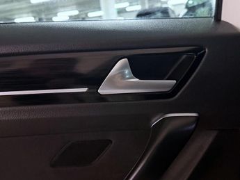 Volkswagen Golf SV 1.5 TSI EVO GPF GT MPV 5dr Petrol DSG Euro 6 (s/s) (150 ps)