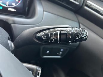 Hyundai Tucson 1.6 T-GDi MHEV SE Connect SUV Petrol Hybrid DCT Euro 6 (s/s) (15