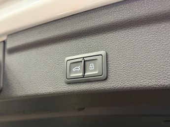 Audi Q3 2.0 TDI 35 Vorsprung Sportback 5dr Diesel S Tronic quattro - AMA