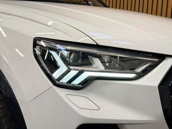 Audi Q3 2.0 TDI 35 Vorsprung Sportback 5dr Diesel S Tronic quattro - AMA