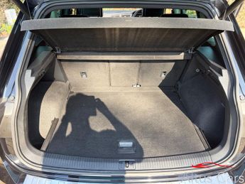 Volkswagen Tiguan 1.5 TSI EVO R-Line Tech SUV 5dr Petrol DSG Euro 6 (s/s) (150 ps)