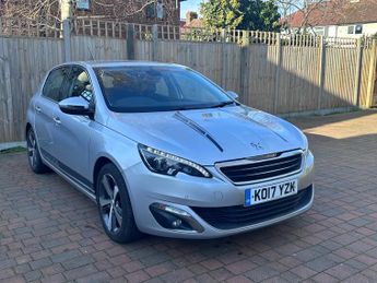 Peugeot 308 1.2 PureTech Allure Hatchback 5dr Petrol Manual Euro 6 (s/s) (13