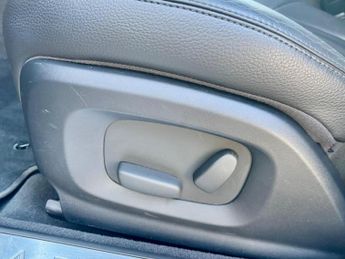 Jaguar XF 2.2d Luxury Sportbrake Auto Euro 5 (s/s) 5dr