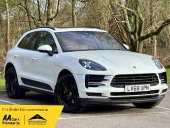 Porsche Macan 2.0T PDK 4WD Euro 6 (s/s) 5dr
