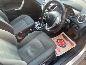 Ford Fiesta 1.4 Zetec Hatchback 5dr Petrol Automatic (154 g/km, 94 bhp)