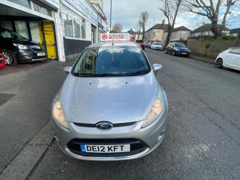Ford Fiesta 1.4 Zetec Hatchback 5dr Petrol Automatic (154 g/km, 94 bhp)