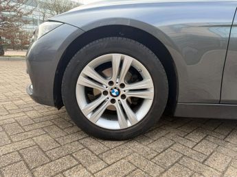 BMW 3 Series 1.5 318i Sport Touring 5dr Petrol Auto Euro 6 (s/s) (136 ps)