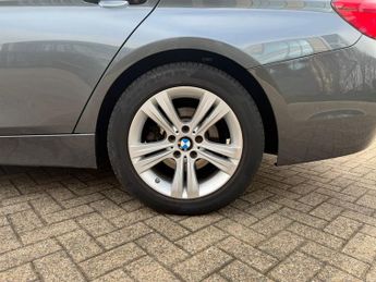 BMW 3 Series 1.5 318i Sport Touring 5dr Petrol Auto Euro 6 (s/s) (136 ps)