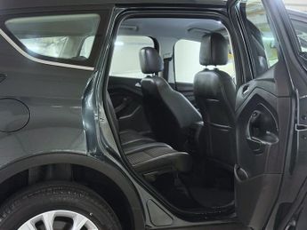 Ford Kuga 1.5T EcoBoost Titanium SUV 5dr Petrol Auto AWD Euro 6 (s/s) (182