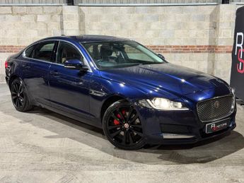Jaguar XF 2.0d Portfolio Saloon 4dr Diesel Auto Euro 6 (s/s) (163 ps)