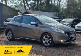 Peugeot 208 1.2 VTi Allure Euro 5 3dr