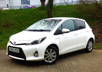 Toyota Yaris 1.5 VVT-h Icon Plus CVT Euro 5 5dr