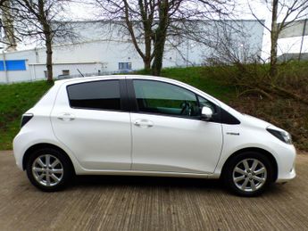 Toyota Yaris 1.5 VVT-h Icon Plus CVT Euro 5 5dr