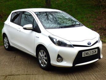 Toyota Yaris 1.5 VVT-h Icon Plus CVT Euro 5 5dr