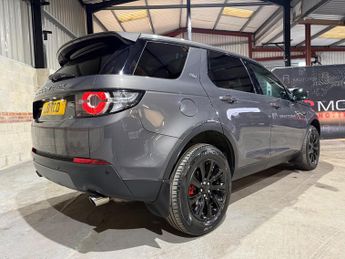 Land Rover Discovery Sport 2.0 TD4 SE Tech SUV 5dr Diesel Auto 4WD Euro 6 (s/s) (180 ps)