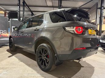 Land Rover Discovery Sport 2.0 TD4 SE Tech SUV 5dr Diesel Auto 4WD Euro 6 (s/s) (180 ps)