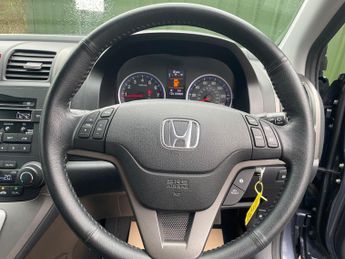 Honda CR-V 2.0 i-VTEC SE Plus SUV 5dr Petrol Auto 4WD Euro 5 (150 ps)