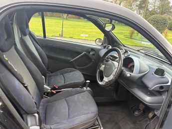 Smart ForTwo 0.7 City Pulse Hatchback 3dr Petrol Automatic (113 g/km, 61 bhp)