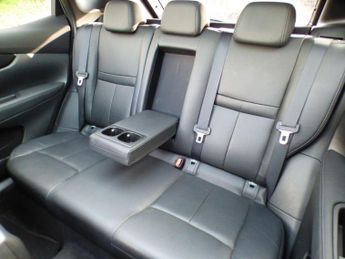 Nissan Qashqai 1.6 dCi Tekna XTRON 2WD Euro 5 (s/s) 5dr