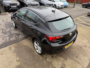 Vauxhall Astra 1.4i Turbo SRi Hatchback 5dr Petrol Auto Euro 6 (s/s) (150 ps)