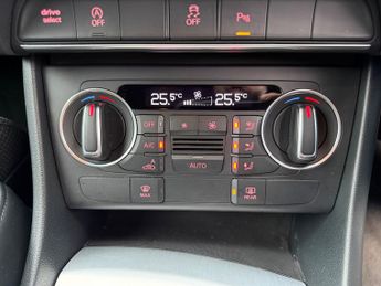 Audi Q3 1.4 TFSI CoD S line SUV 5dr Petrol S Tronic Euro 6 (s/s) (Nav) (