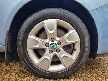 Skoda Roomster 1.6 16V 2 Tiptronic 5dr