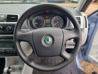 Skoda Roomster 1.6 16V 2 Tiptronic 5dr