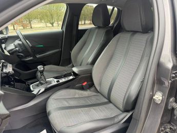 Peugeot 208 1.2 PureTech Allure Hatchback 5dr Petrol Manual Euro 6 (s/s) (10