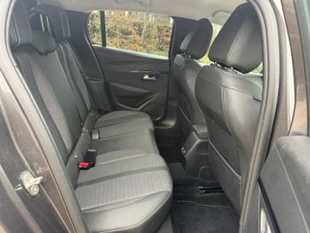 Peugeot 208 1.2 PureTech Allure Hatchback 5dr Petrol Manual Euro 6 (s/s) (10