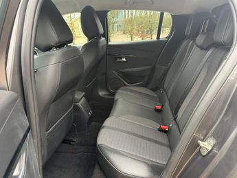 Peugeot 208 1.2 PureTech Allure Hatchback 5dr Petrol Manual Euro 6 (s/s) (10