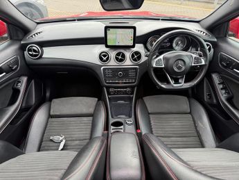 Mercedes-Benz GLA 2.1 GLA220d AMG Line (Premium Plus) SUV 5dr Diesel 7G-DCT 4MATIC