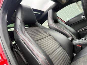 Mercedes-Benz GLA 2.1 GLA220d AMG Line (Premium Plus) SUV 5dr Diesel 7G-DCT 4MATIC
