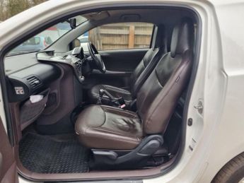 Toyota IQ 1.0 VVT-i 2 Euro 4 3dr