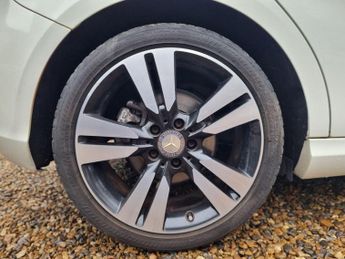 Mercedes-Benz A Class 1.6 A180 Sport Edition Hatchback 5dr Petrol 7G-DCT Euro 6 (s/s) 