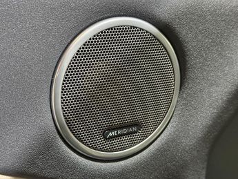 Land Rover Range Rover Evoque 2.0 TD4 HSE Dynamic SUV 5dr Diesel Auto 4WD Euro 6 (s/s) (180 ps