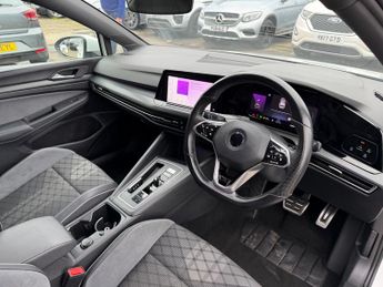 Volkswagen Golf 2.0 TDI R-Line Hatchback 5dr Diesel DSG Euro 6 (s/s) (150 ps)