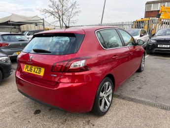 Peugeot 308 1.2 PureTech Allure Hatchback 5dr Petrol EAT Euro 6 (s/s) (130 p