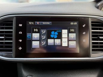 Peugeot 308 1.2 PureTech Allure Hatchback 5dr Petrol EAT Euro 6 (s/s) (130 p