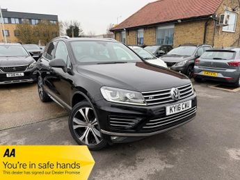 Volkswagen Touareg 3.0 TDI V6 BlueMotion Tech R-Line SUV 5dr Diesel Tiptronic 4WD E