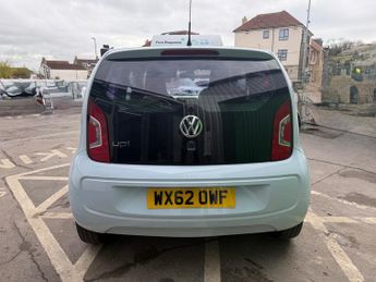 Volkswagen Up 