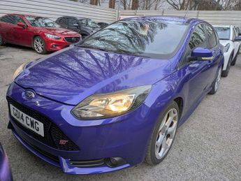 Ford Focus 2.0T EcoBoost ST-2 Hatchback 5dr Petrol Manual Euro 5 (s/s) (250