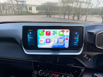 Peugeot E-2008 50kWh GT Line SUV 5dr Electric Auto (136 ps)