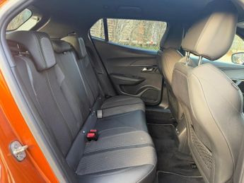 Peugeot E-2008 50kWh GT Line SUV 5dr Electric Auto (136 ps)