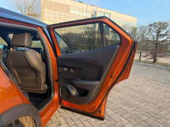 Peugeot E-2008 50kWh GT Line SUV 5dr Electric Auto (136 ps)