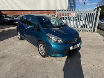 Toyota Yaris 1.33 Dual VVT-i TR Hatchback 5dr Petrol Multidrive S Euro 5 (101