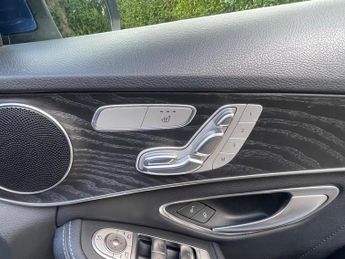 Mercedes-Benz C Class 2.0 C200 AMG Line (Premium) G-Tronic+ Euro 6 (s/s) 4dr