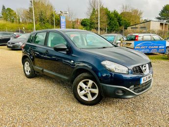 Nissan Qashqai 1.6 Visia SUV 5dr Petrol Manual 2WD Euro 5 (s/s) (117 ps)