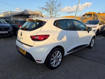 Renault Clio 1.2 TCe Dynamique Nav Hatchback 5dr Petrol EDC Euro 6 (s/s) (120
