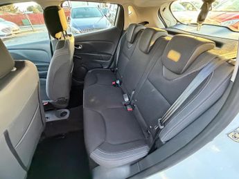 Renault Clio 1.2 TCe Dynamique Nav Hatchback 5dr Petrol EDC Euro 6 (s/s) (120