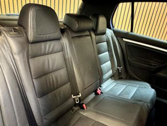 Volkswagen Golf R32 3.2 V6 4 MOTION DSG 5 DOOR - ONLY 54000 MILES -